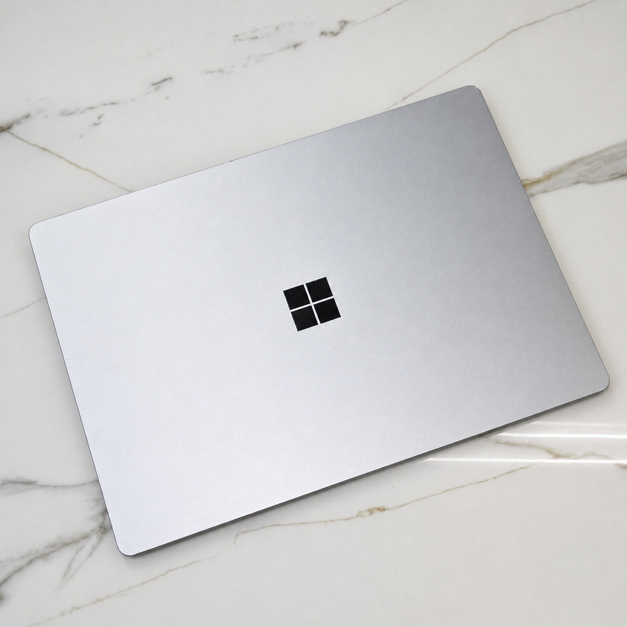 Microsoft Surface Laptop 3 – Core i5 10th, 8/128
